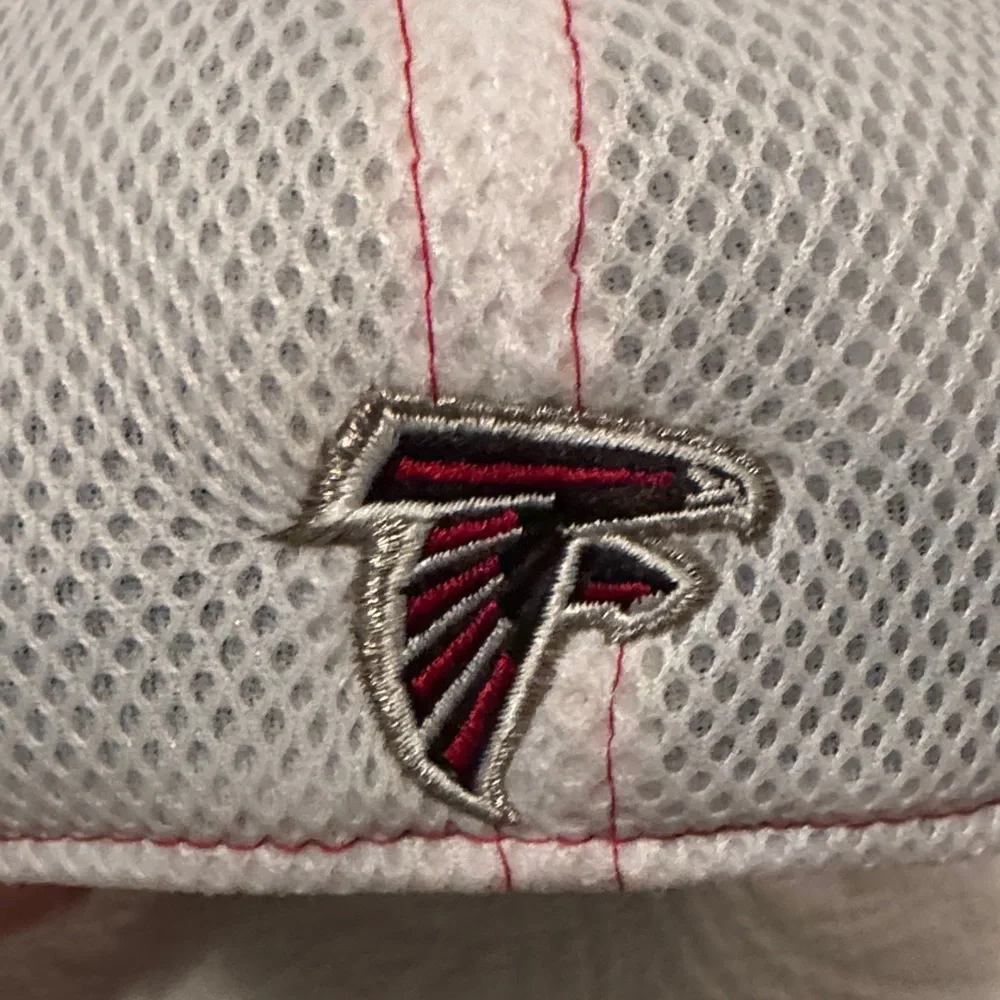 New Era 39thirty Official Licensed NFL Atlanta Falcons Cap - Picture 5 of 6
